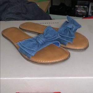 Women’s flats